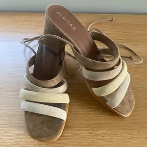 Aloha Sandals w/ heel and straps